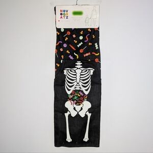 NWT Novogratz Black White Halloween Skeleton Candy Adult & Child Apron Set